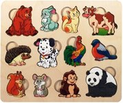 Кто что ест Развивающая доска с вкладышами Нескучные игры 8189