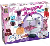 Электрическая швейная машинка с педалью управления и аксессуарами Шьем одежду для кукол Студия моды CREATIVE 5928