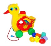 Развивающая игрушка для малышей Уточка несушка сортер каталка