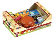 Набор продуктов с деньгами