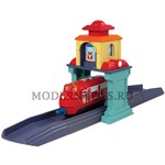 Паровозики из Чаггингтона Железнодорожная станция и паровозик Уилсон железной дороги Chuggington