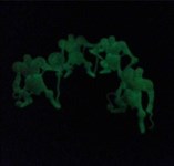 Скелеты светящиеся Набор солдатиков Битвы Fantasy Технолог 06103