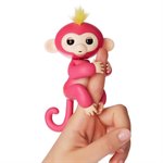 Интерактивная обезьянка Fingerlings Белла розовая WowWee